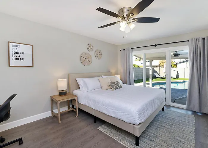 Ferienhaus Pegasus - Modern Getaway With Pool & Game